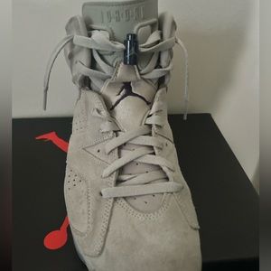Jordan retro 6 Gray size 11